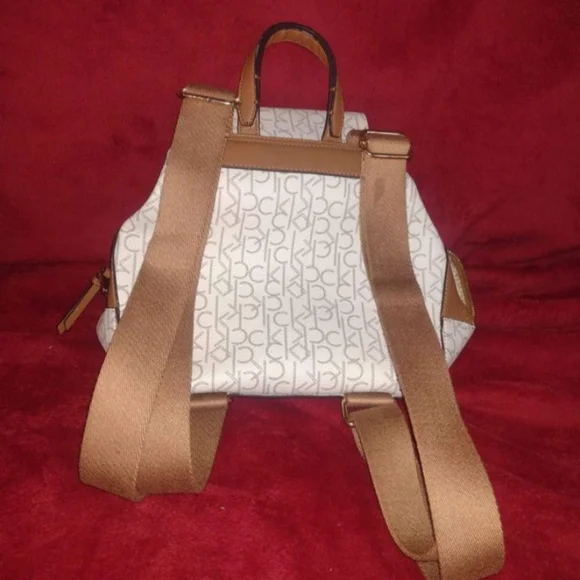 Calvin Klein backpack - Picture 2 of 2